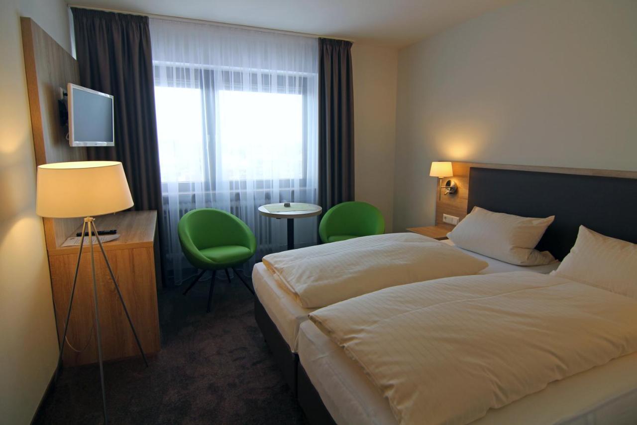 Hotel Sunny Side Up Dauchingen Экстерьер фото