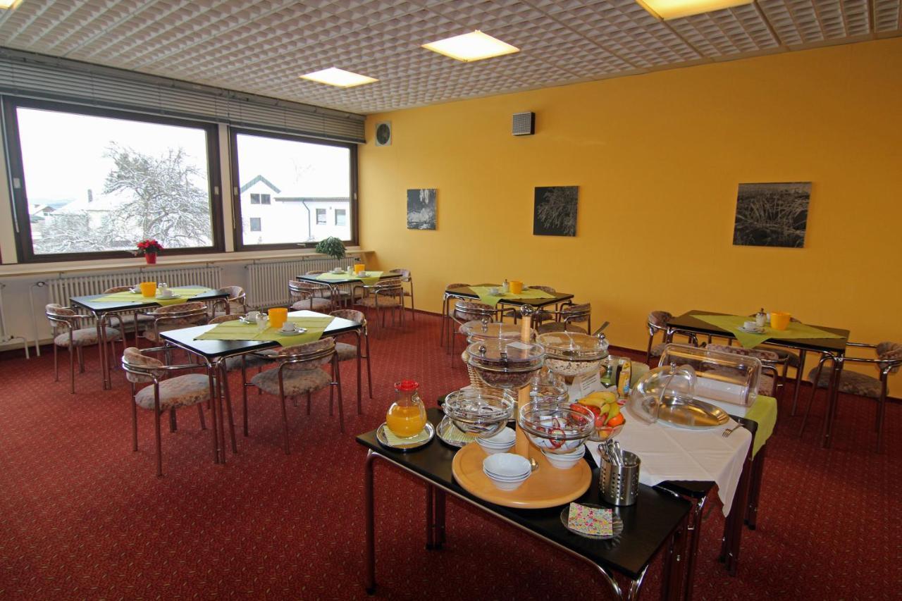 Hotel Sunny Side Up Dauchingen Экстерьер фото